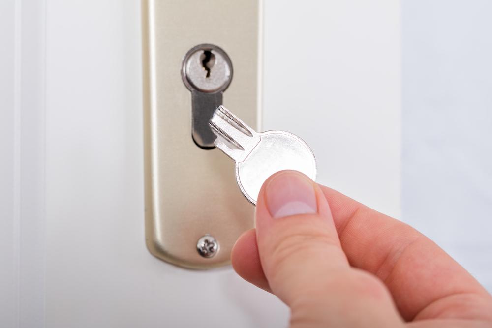 Find Out How to Get a Broken Key Out of a Lock