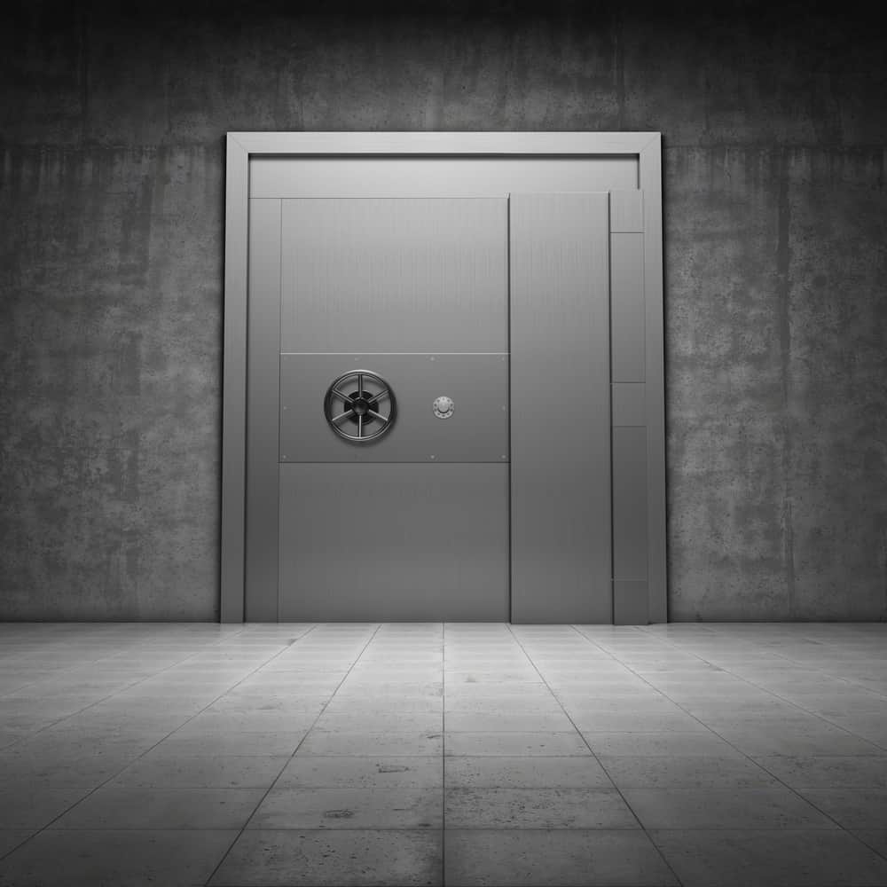 5 Reasons to Install a Door Panic Bar at Your Seattle Business