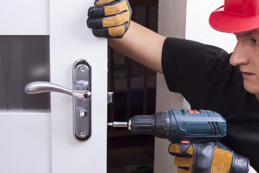 Six Reasons to Replace Commercial Door Locks in Seattle